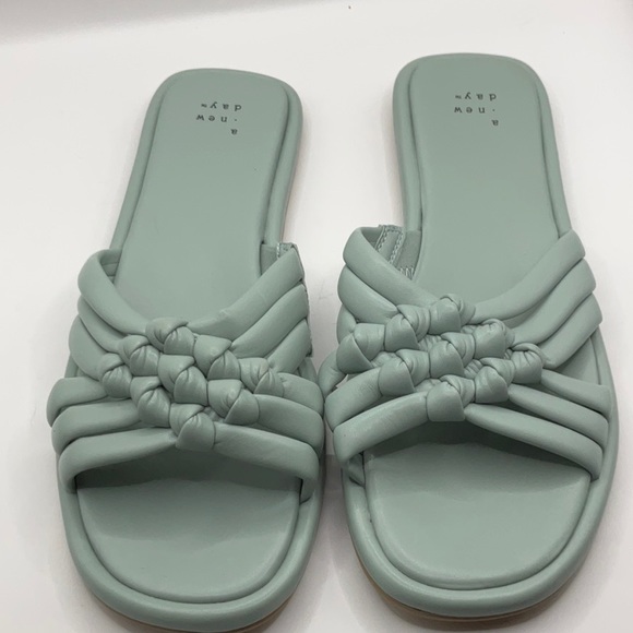 Target Women's Dulce Padded Knot Slide Sandals - A New Day Light Blue. Size 9 - Picture 2 of 4